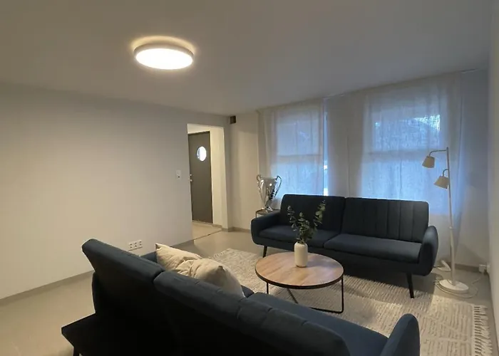 Central Leilighet I Kristiansand - Hellemyr
